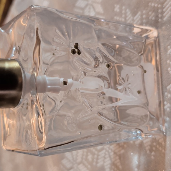 "Joy" Clear Glass Soap Dispenser with Gold Pump NEW - Picture 10 of 11